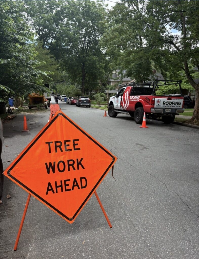 LB-Roofing-Tree-Work-Ahead-Sign-Truck